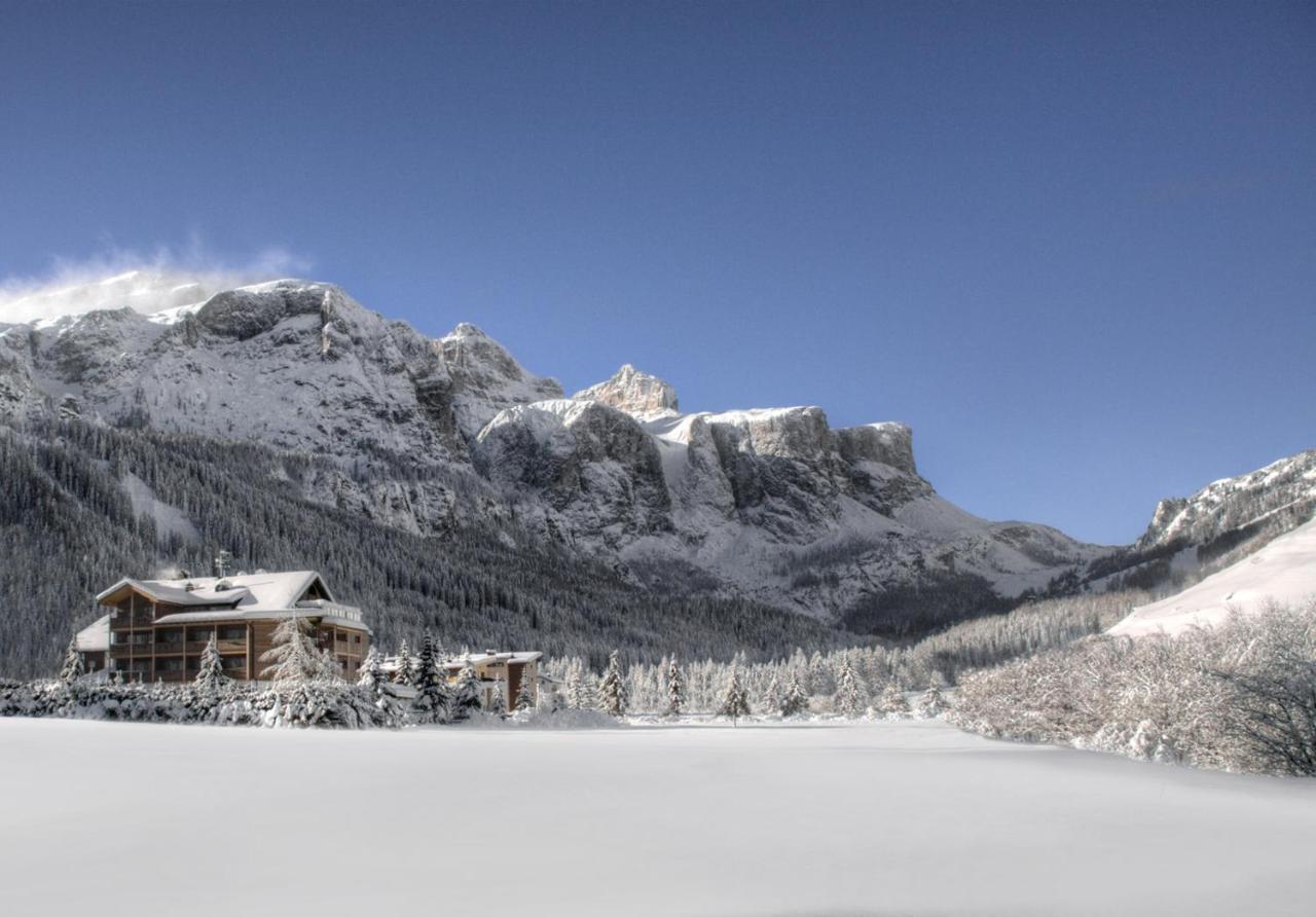 Hotel La Tambra Corvara In Badia Exterior foto